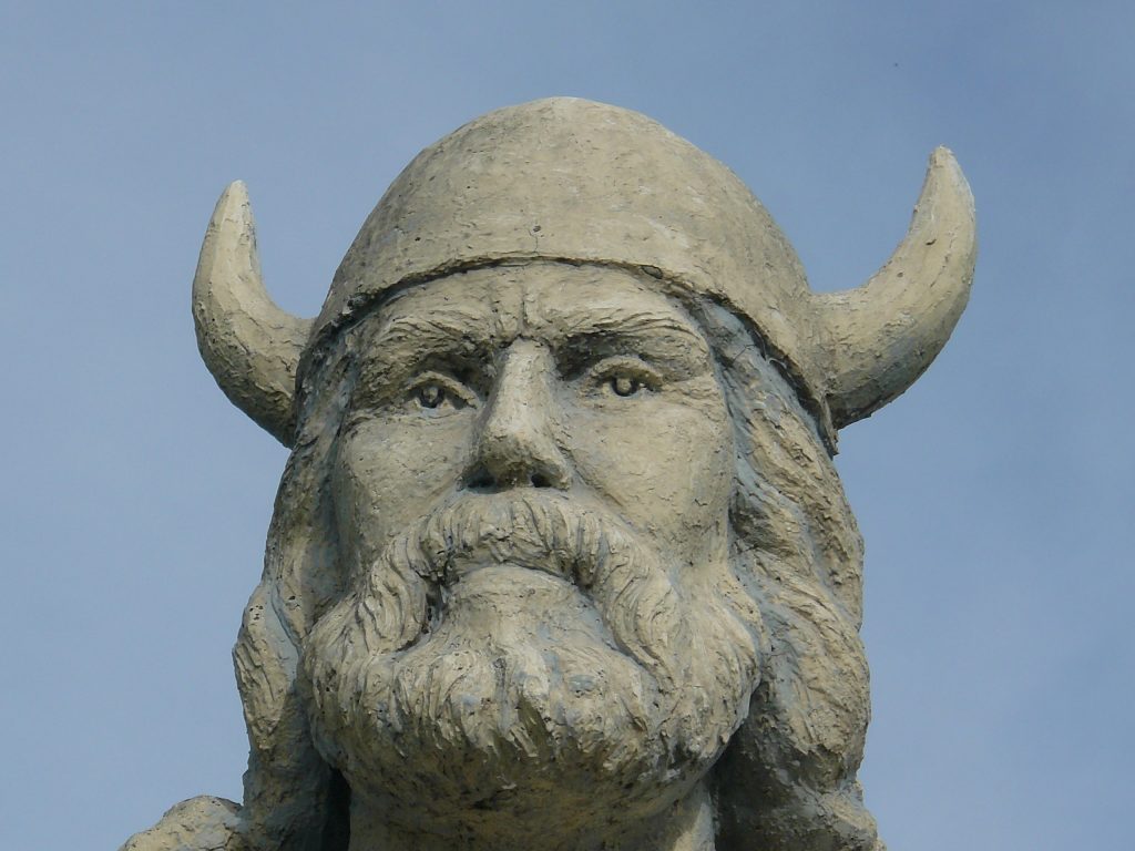 Gimli Viking Statue 01 Visit Gimli Gimli Manitoba and Interlake